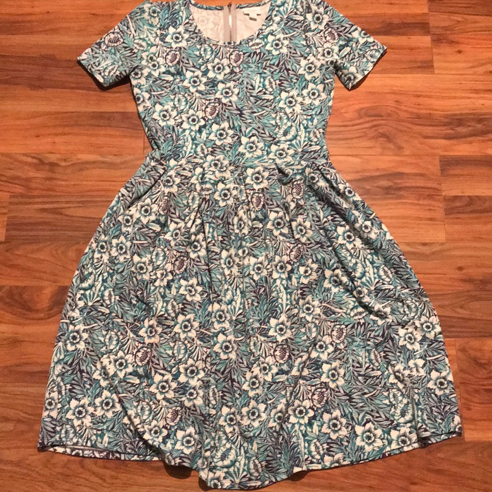 LulaRoe Amelia
